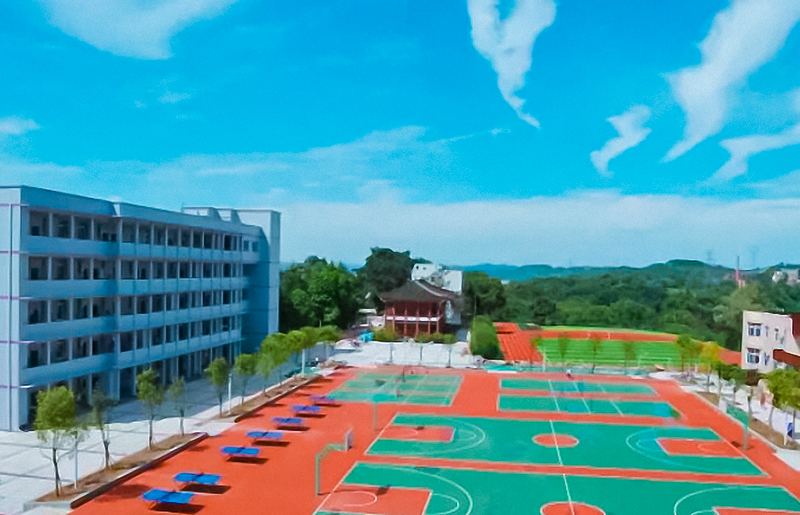 四川南充：龙门中学正式开通校园公交专